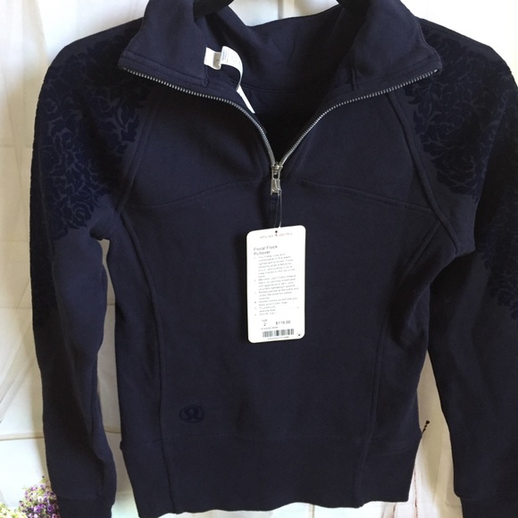 NWT MDNI LULULEMON FLORAL FLOCK PULLOVER - Size 2 - Picture 7 of 8